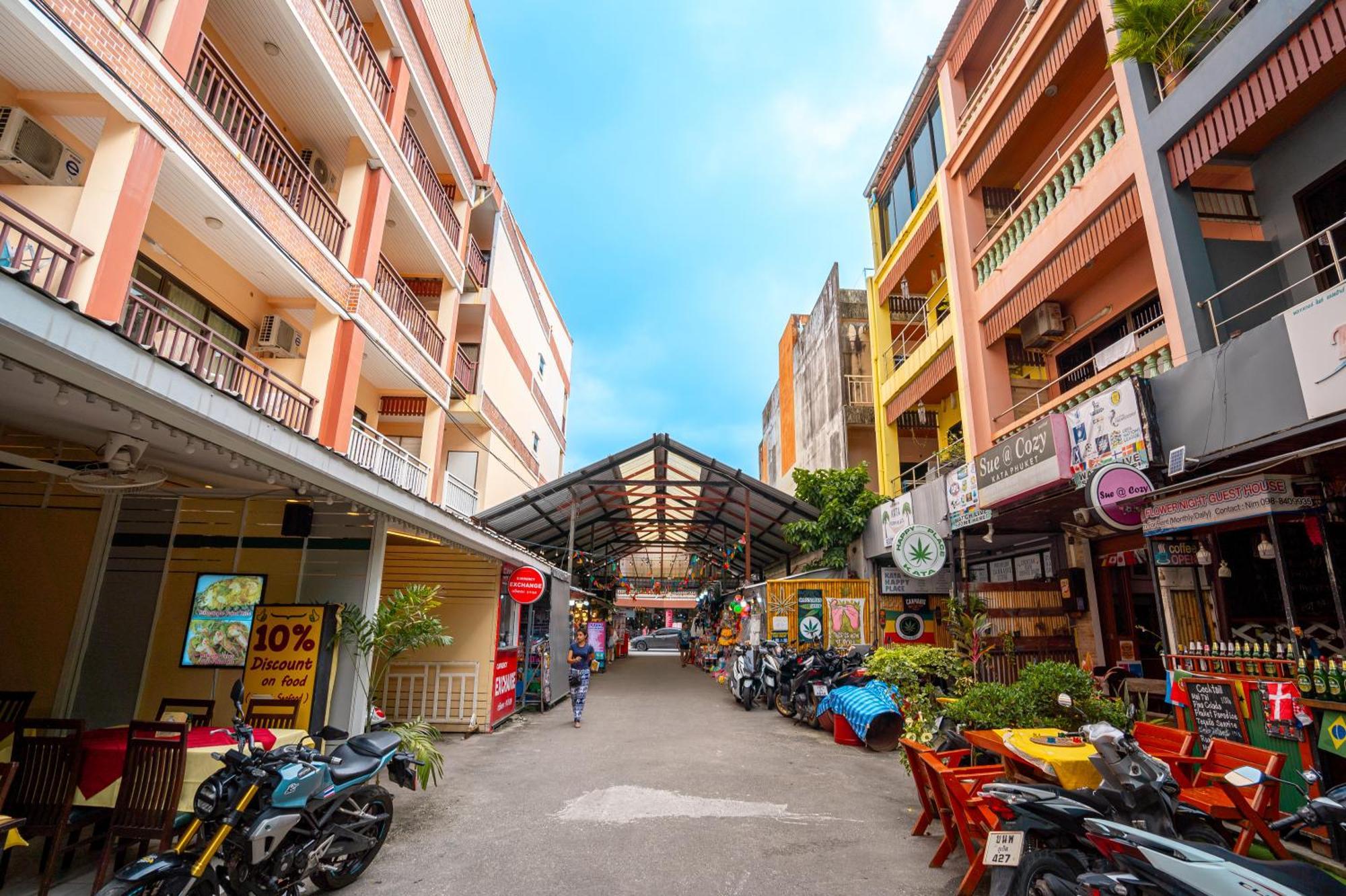 Outdoor Inn Kata Hotel المظهر الخارجي الصورة
