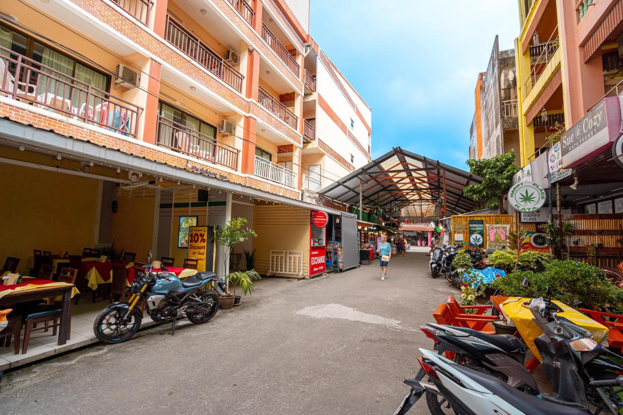 Outdoor Inn Kata Hotel المظهر الخارجي الصورة